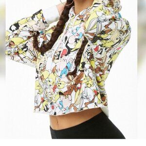 O-8 NWT Forever 21 Looney Tunes Logo Cropped Hoodie